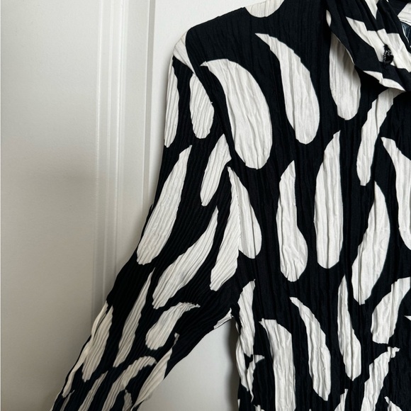 AlQuema Smash Nehru Collar Coat Dress Navy with White Ink Droplet - Picture 7 of 11